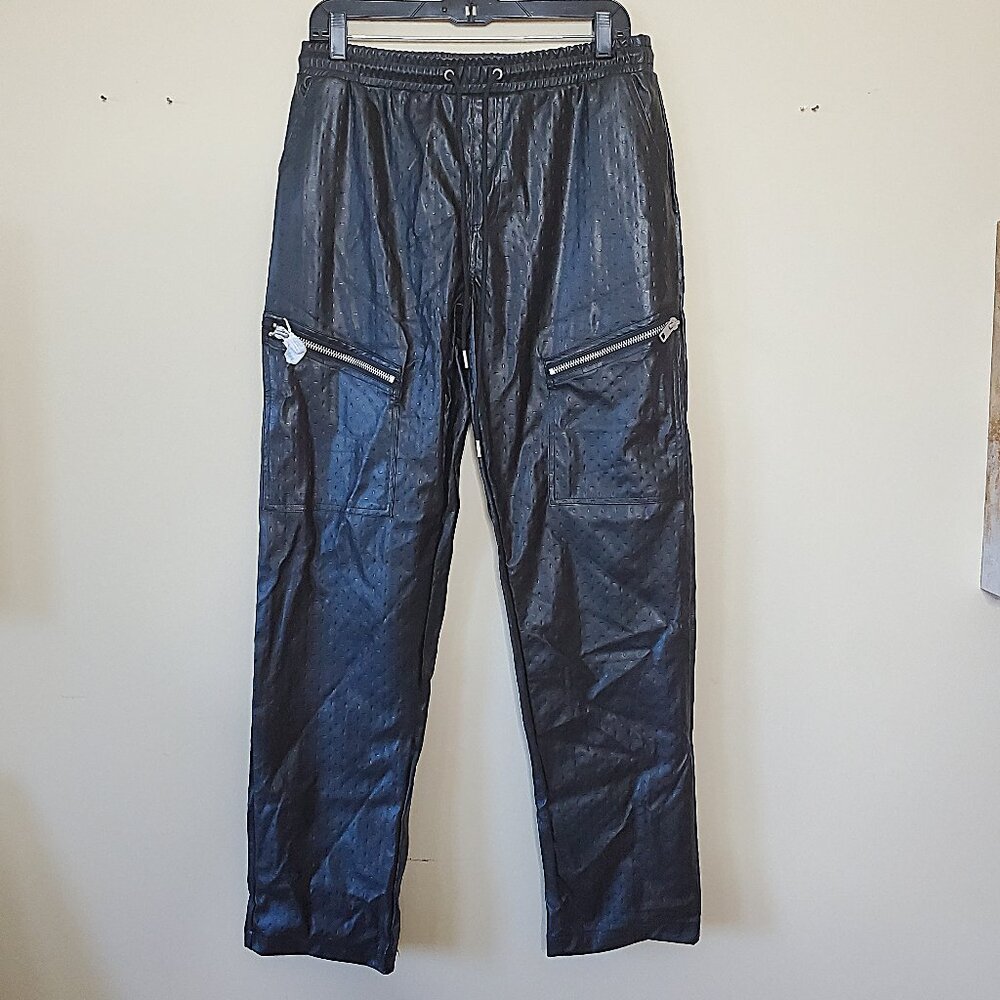 Forever 21 Men’s Black Faux Leather Slim Regular Pants SZ L